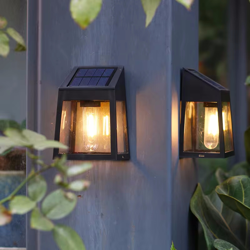 Lampada da parete solare per e - Decor Lighting Hours recensione e prezzo